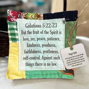 ✝️Best Encouraged And Blessed Gift-Prayer Quilt with cross inside